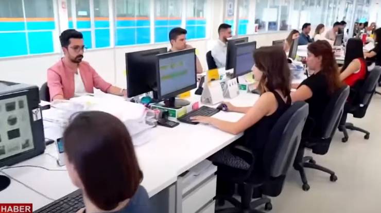 Kamu Personelinde Fazla Mesai Kalkıyor