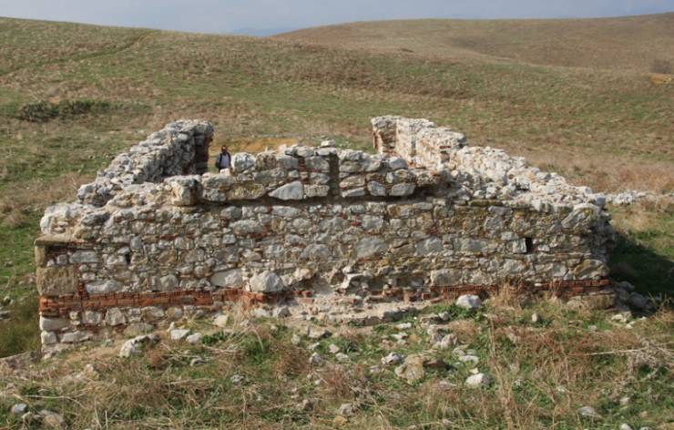 Kapıdağ Yarımadası, Aziz Andreas Manastırı, Agios Andreas Adaları, Bizans dönemi, tarihi yapılar, kültürel miras, restore çalışmaları.