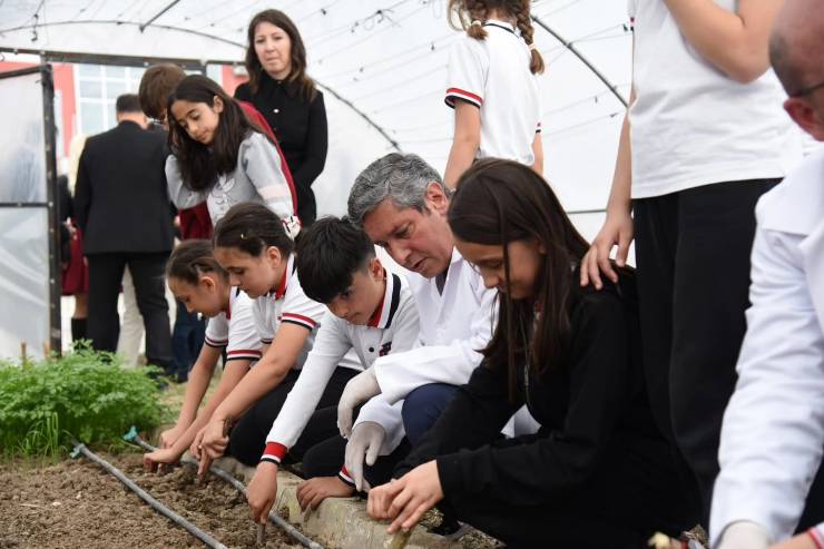 Müdür Tatlı Susurluk'ta Okulları Gezdi