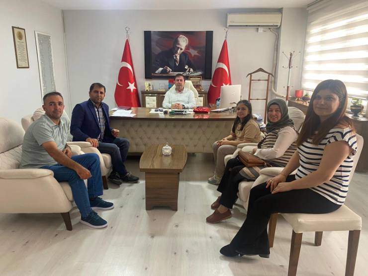 Feyza Güngör, Susurluk İmam Hatip Ortaokulu, Bursluluk Sınavı, Türkiye Birincisi, İlçe Milli Eğitim Müdürü, Sami Akoğlan, eğitim başarısı.