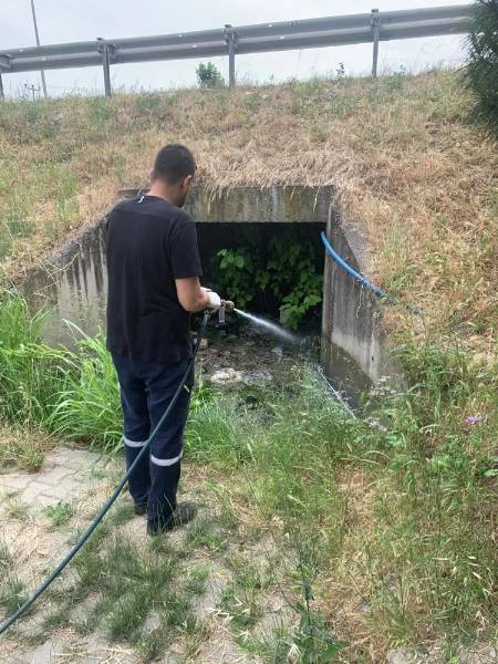 Susurluk'ta Sivrisineksiz Bir Yaz İçin İlaçlama Çalışmaları Sürüyor