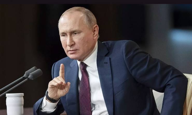 Vladimir Putin ve Dünya'yı Yok Etme Düğmesi