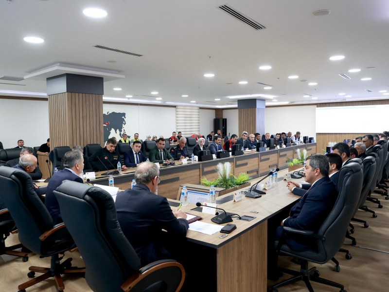 Malatya deprem, Ali Yerlikaya, AFAD, 5.9 büyüklüğünde deprem, saha taraması, Jandarma, İHA,