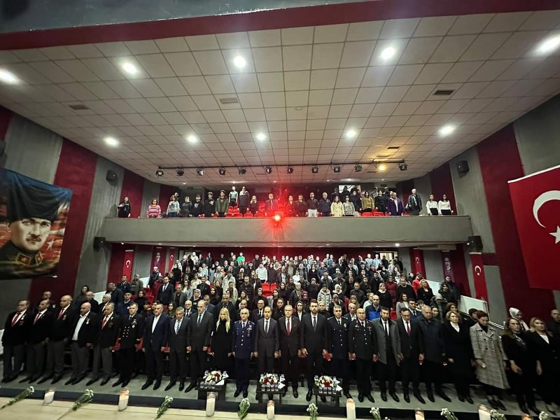 Bandırma 10 Kasım töreni, Atatürk'ü anma, Cumhuriyet Meydanı, Resul Yavuz konuşması, Barış Manço Kültür Merkezi