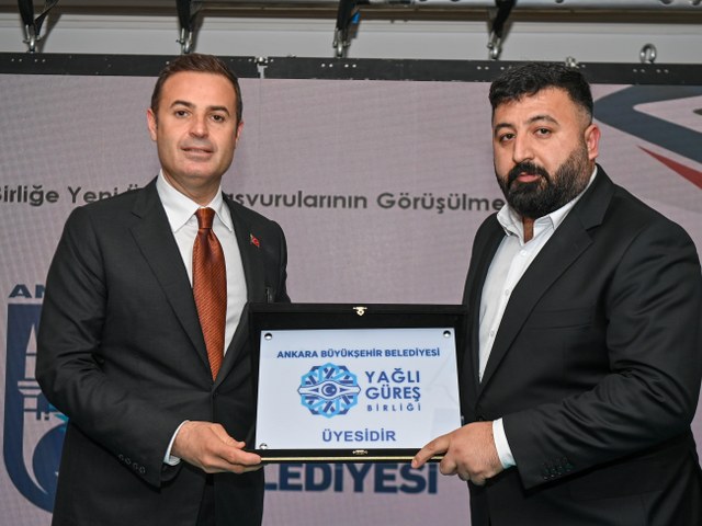 Yağlı Güreş Birliği Kasım Ayı Meclis Toplantısı’nda konuşan Yağlı Güreş Birliği Başkanı ve Balıkesir Büyükşehir Belediye Başkanı Ahmet Akın, ata sporu güreşin yaşatılması gerektiğini belirtirken “Ata sporumuz yağlı güreşlerimizin geliştirilerek yaşatılması, ancak ve ancak tüm paydaşlarımızla kurduğumuz iş birlikleri ve dayanışma ile mümkün” dedi.