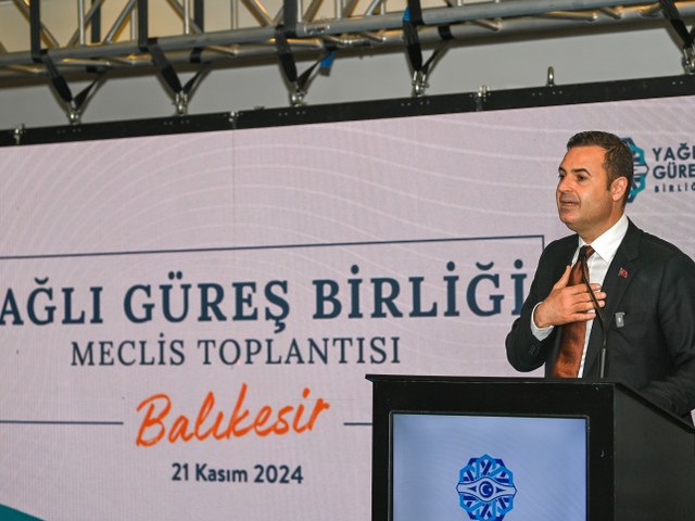 Yağlı Güreş Birliği Kasım Ayı Meclis Toplantısı’nda konuşan Yağlı Güreş Birliği Başkanı ve Balıkesir Büyükşehir Belediye Başkanı Ahmet Akın, ata sporu güreşin yaşatılması gerektiğini belirtirken “Ata sporumuz yağlı güreşlerimizin geliştirilerek yaşatılması, ancak ve ancak tüm paydaşlarımızla kurduğumuz iş birlikleri ve dayanışma ile mümkün” dedi.
