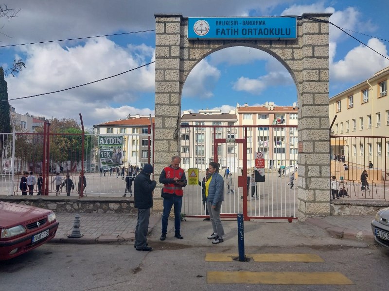 Bandırma, okul denetimi, trafik cezası, emniyet müdürlüğü, okul servislerinin denetimi, güvenlik