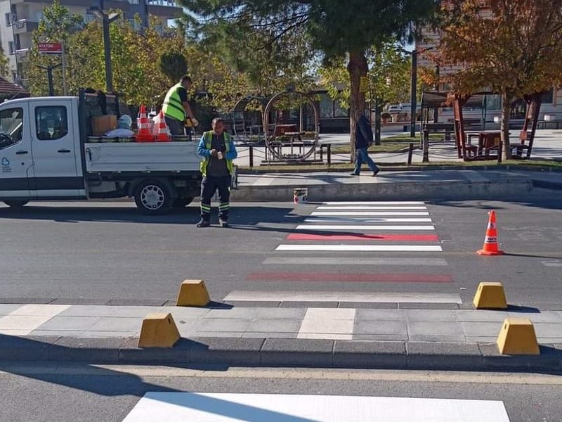 Bigadiç'te Yaya Güvenliği İçin Trafik Önlemleri Arttırılıyor