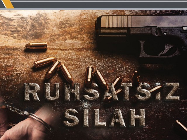 İçişleri Bakanı Ali Yerlikaya, Ruhsatsız silah bulunduranlara hapis cezası getirildiğini açıkladı. Bakan Yerlikaya Resmi X hesabından yaptığı paylaşım ile birlikte ruhsatsız silah ve silah parçalarını tyaşıyan veya bulundurtanlara 2 yıldan 4 yıla kadar haips cezası verilebileceğini açıkladı.
