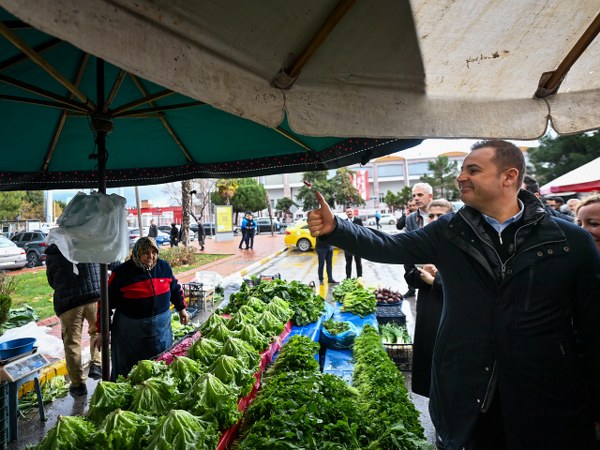 Balıkesir açık semt pazarı, Ahmet Akın, Altıeylül pazar yeri, Bahçelievler semt pazarı, Balıkesir ortaklığı kalkınma, pazarcı esnaf sorunları
