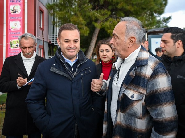 Balıkesir açık semt pazarı, Ahmet Akın, Altıeylül pazar yeri, Bahçelievler semt pazarı, Balıkesir ortaklığı kalkınma, pazarcı esnaf sorunları