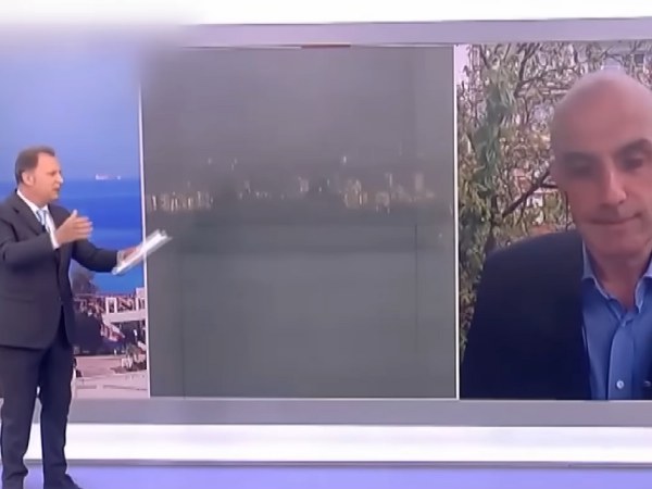 Türkiye'nin yerli savunma projeleri Yunanistan'da geniş yankı uyandırmaya devam ediyor. Milli Muharip Uçak "Kaan" ve TCG Anadolu Gemisi'nin tanıtımı, Yunan basınında hem alaycı hem de hayranlık içeren yorumlara neden oldu. Yunan basını, Türkiye'nin askeri gücünü artırmasının Yunan hükümetlerinin zor durumda olduğunu belirtti.