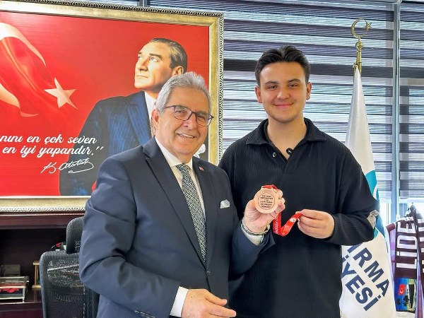 Bilardo Şampiyonu Bandırma'dan