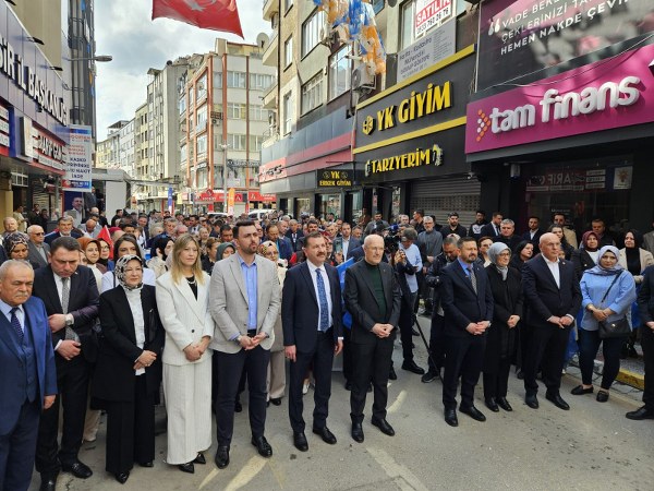 AK Parti Balıkesir Teşkilatı Bayramlaştı
