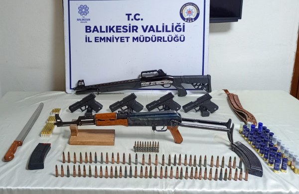 Bandırma’da Cephanelik Gibi Operasyon 1 Kişi Tutuklandı