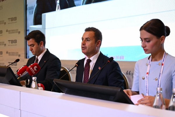 Ahmet Akın oybirliğiyle TBB 1. Başkanvekili seçildi