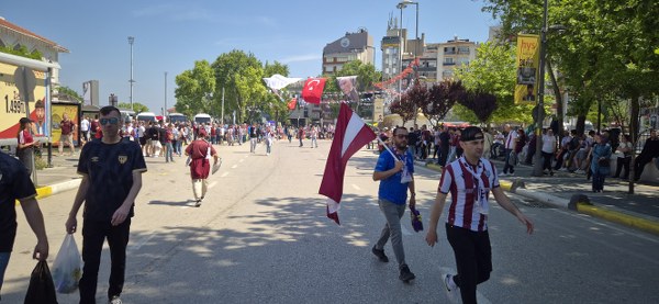Bandırmaspor Taraftarları Sakarya Yolunda