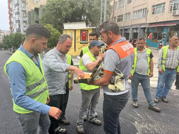 Başkan Mirza, Saha Ekiplerine Tatlılı Teşekkür
