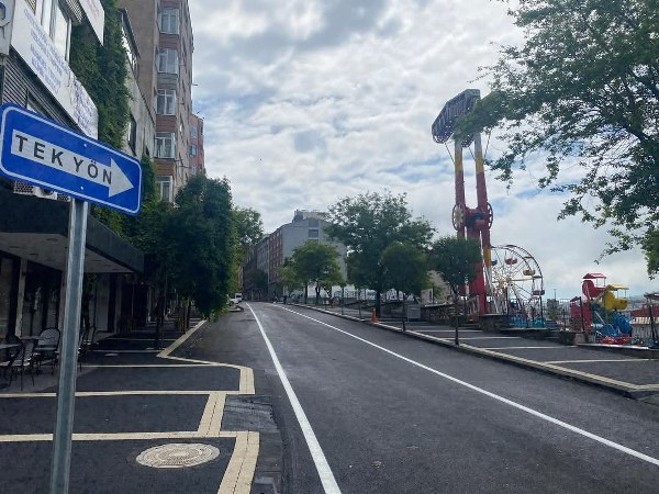 Mehmetçik Caddesi Yeni Yüzüyle Bandırma’ya Nefes Aldırdı