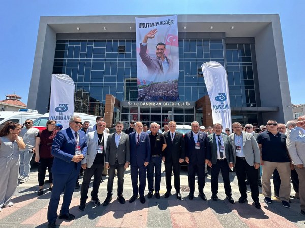 BANDIRMA BELEDİYESİ ARAÇ FİLOSUNU GÜÇLENDİRDİ