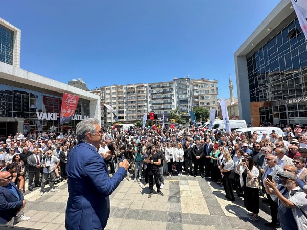 BANDIRMA BELEDİYESİ ARAÇ FİLOSUNU GÜÇLENDİRDİ