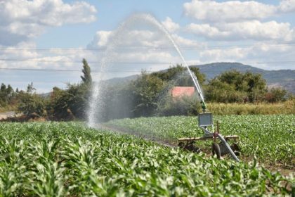 BASKİ tüm imkânlarını seferber etti, çiftçinin yüzünü güldürdü