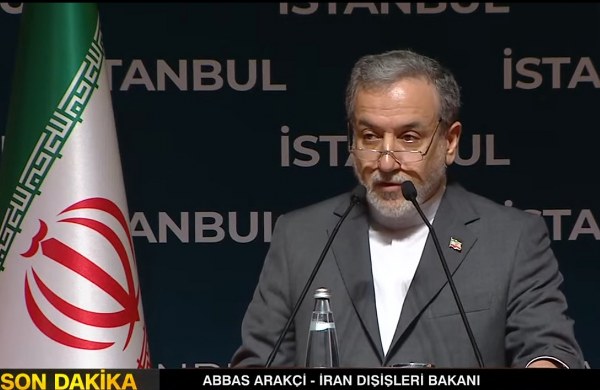 İstanbul’da İran’dan ABD’ye Nükleer Tepki