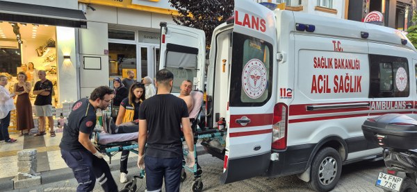 Motokuryeler kavga etti, 1 yaralı