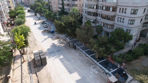 BANDIRMA’DA HİZMET SEFERBERLİĞİ SÜRÜYOR