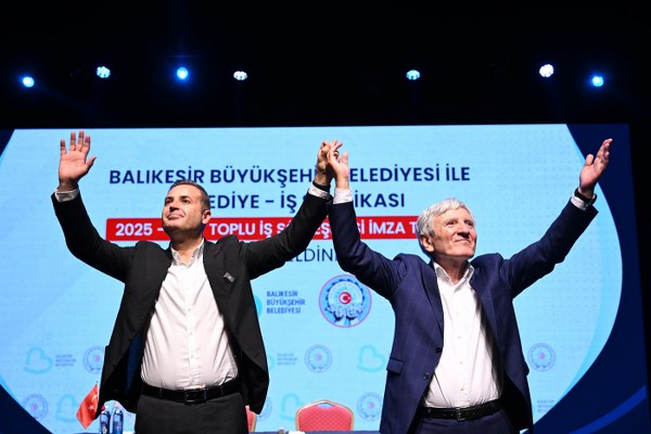 Başkan Akın’dan personele zam müjdesi