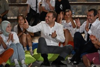 Balıkesir’de Çocuklar Yaz Kampı’nda doyasıya eğleniyor