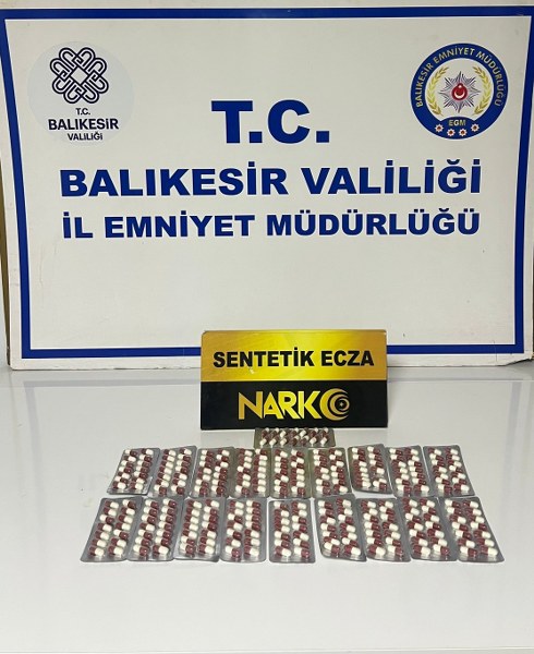 AYVALIK’TA 265 ADET UYUŞTURUCU HAP ELE GEÇİRİLDİ