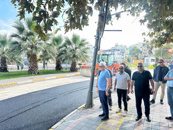 BANDIRMA’NIN KALBİ YENİLENDİ: MODERN CADDE, GÜVENLİ ULAŞIM!