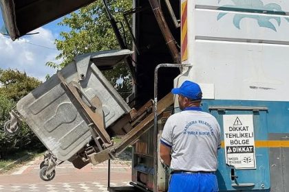 Başkan Mirza’dan Bandırma’da temizlik seferberliği