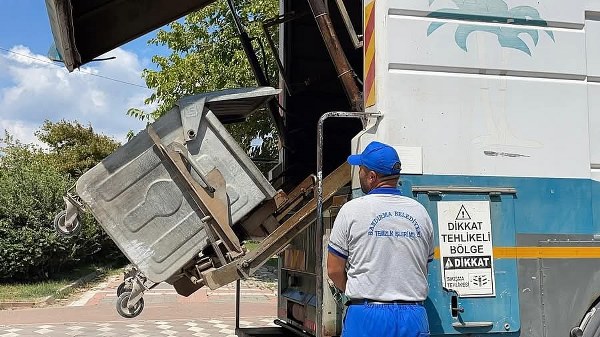 Başkan Mirza’dan Bandırma’da temizlik seferberliği