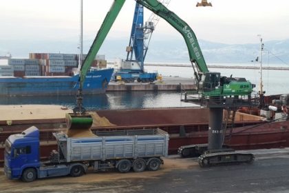 Bandırma Limanı’nda gümrük gelirleri 2,3 milyar TL’yi geçti