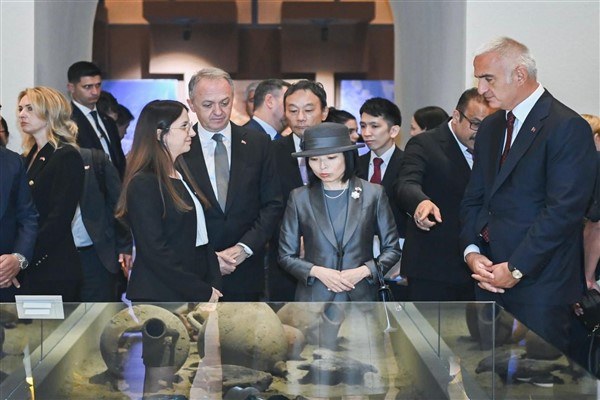 Japon Prenses Akiko, Ziyaretini Tamamladı