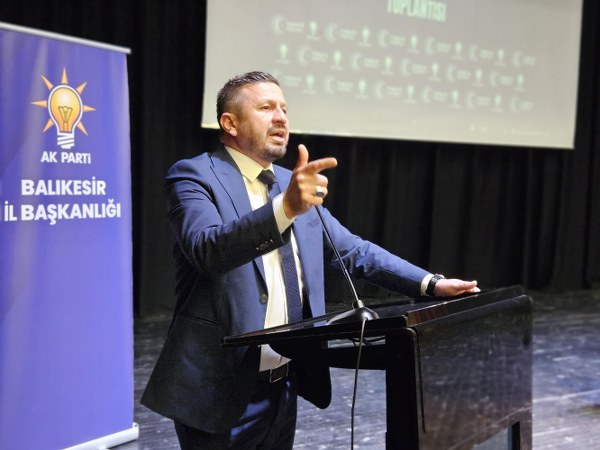 Mehmet Aydemir, CHP teşkilatını değil, bütün Balıkesir’i utandırmıştır”