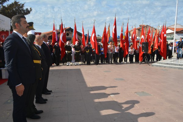Cumhuriyet Kutlamaları Ayvalık'da Başladı