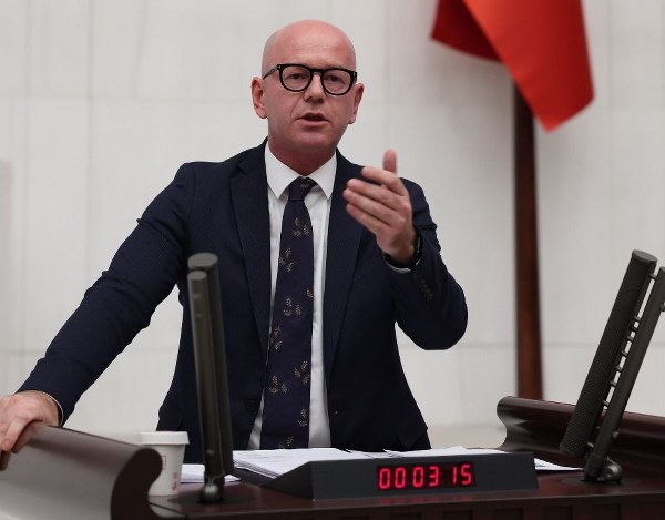 Serkan Sarı,