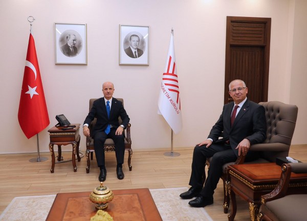 YÖK'ten Yeni Teklif Fakülte 3 Yılda Bitirilebilecek