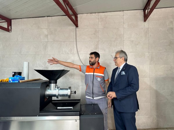 Bandırma Belediyesi'nden Sahipsiz Hayvanlar İçin Örnek Proje