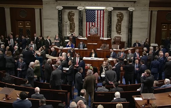 Epstein Dosyalarının Açıklanması Yasalaşıyor