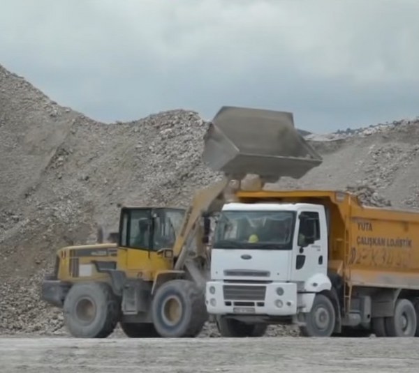 Türkiye'ye Stratejik Nadir Toprak Elementi Müjdesi!