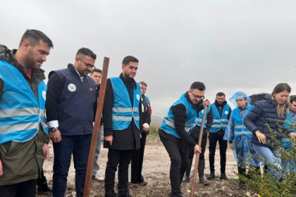 AK Gençlik’ten Fidan Dikim Seferberliği