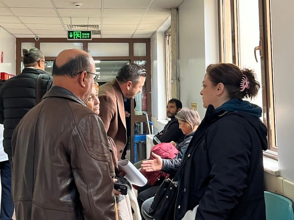 Mehmet Aydemir'den Hastane Ziyareti