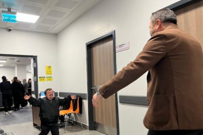 Mehmet Aydemir'den Hastane Ziyareti