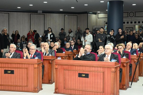 Ahmet Akın; Mensubu olduğum parti Cumhuriyet Halk Partisi’dir”