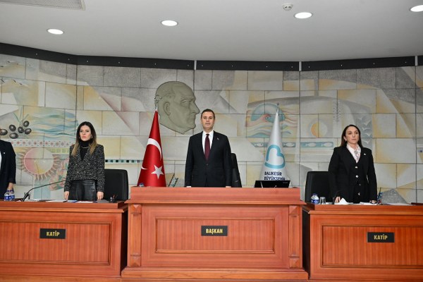 Ahmet Akın; Mensubu olduğum parti Cumhuriyet Halk Partisi’dir”