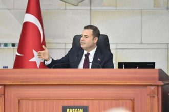 Ahmet Akın; Mensubu olduğum parti Cumhuriyet Halk Partisi’dir”